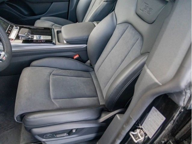 Audi RSQ8 4.0 TFSI/ BLACK OPTIC/ PANO/ MATRIX/ CAMERA/ 23/, снимка 8 - Автомобили и джипове - 43307840