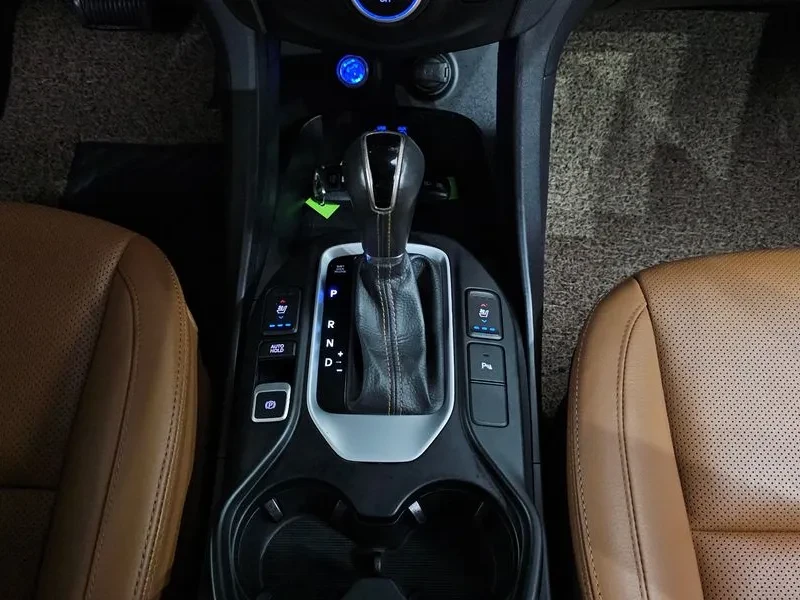 Hyundai Santa fe 2.0 4Wd Exclusive Special, снимка 9 - Автомобили и джипове - 53958521