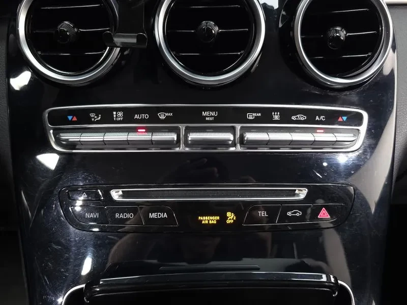 Mercedes-Benz GLC 300 4Matic, снимка 16 - Автомобили и джипове - 56020024