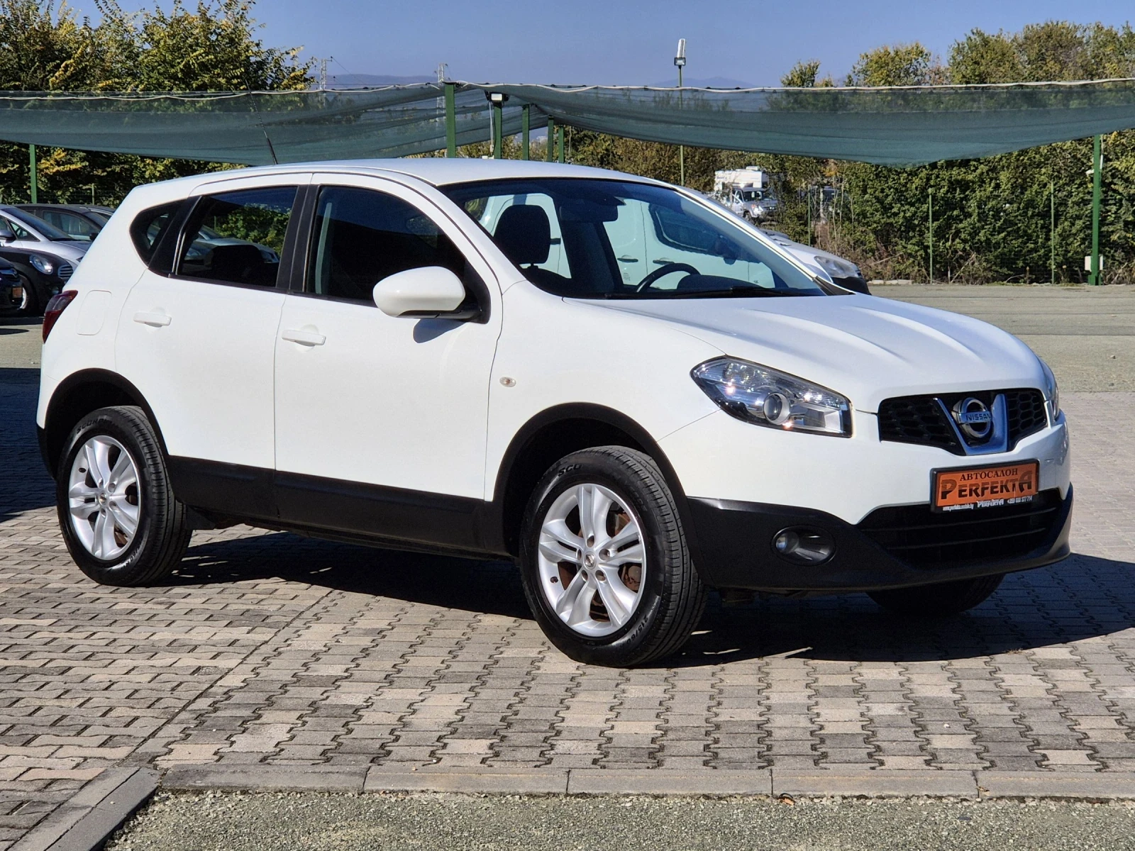 Nissan Qashqai 1.6 бенз 117к.с. - изображение 6