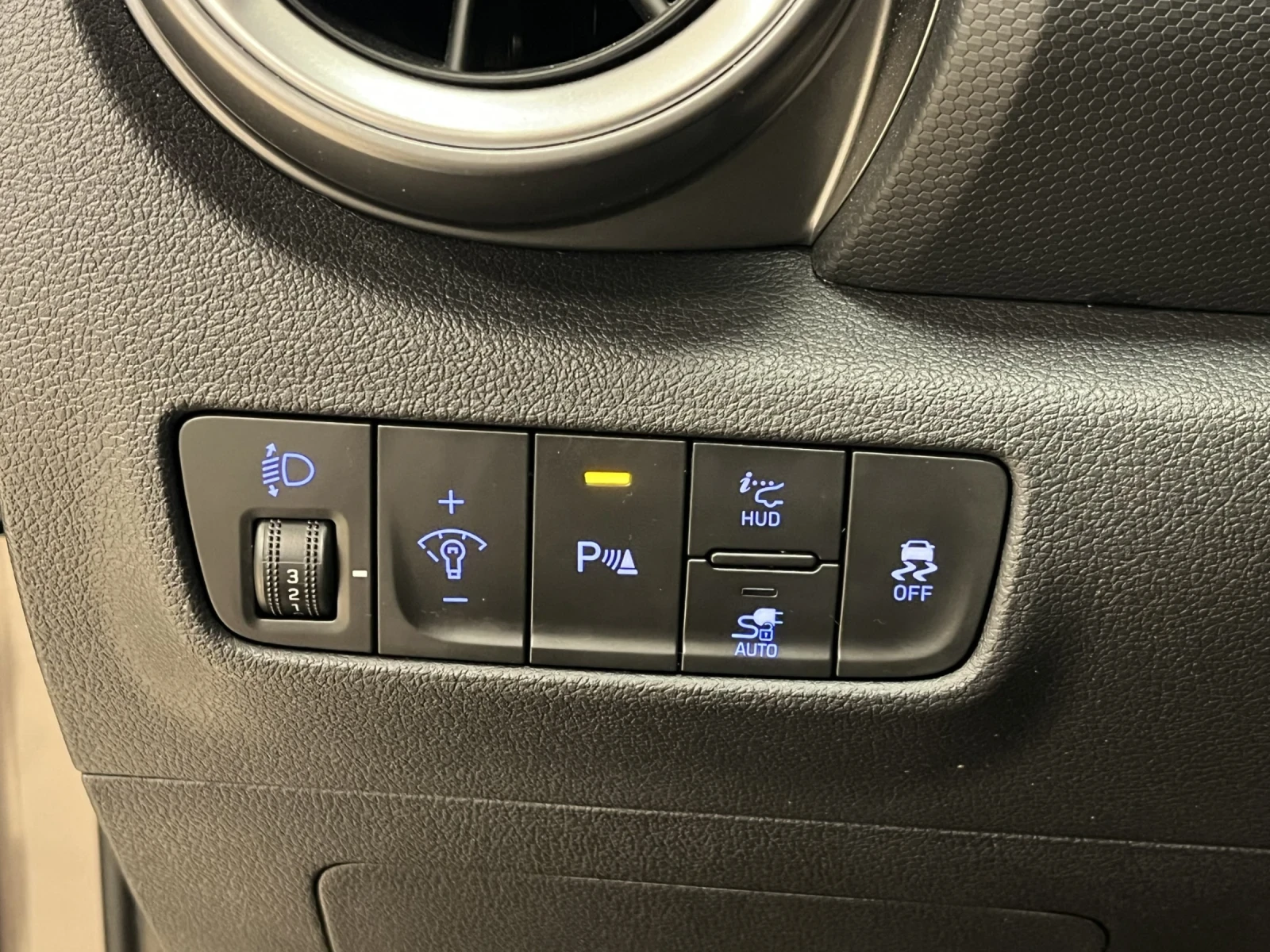 Hyundai Kona PRIME* 64KW*   08.2029*  | Mobile.bg   15