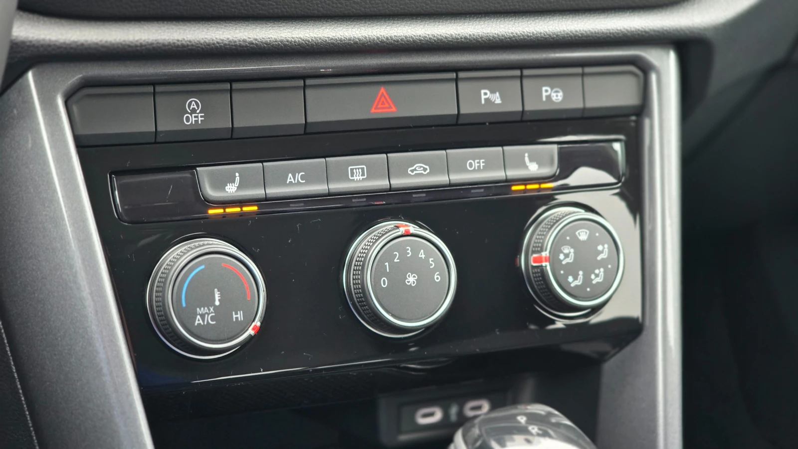 VW T-Roc 1.5 * *  | Mobile.bg   12