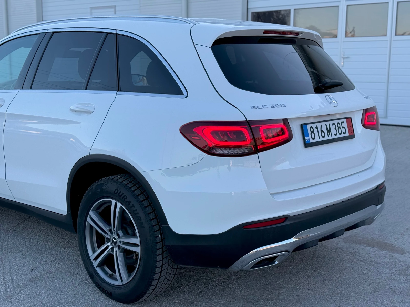 Mercedes-Benz GLC 300 Face* 4 Matic* LED, снимка 2 - Автомобили и джипове - 52666609