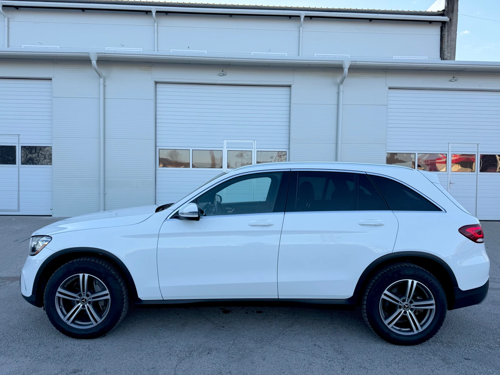 Mercedes-Benz GLC 300 Face* 4 Matic* LED, снимка 5 - Автомобили и джипове - 52666609