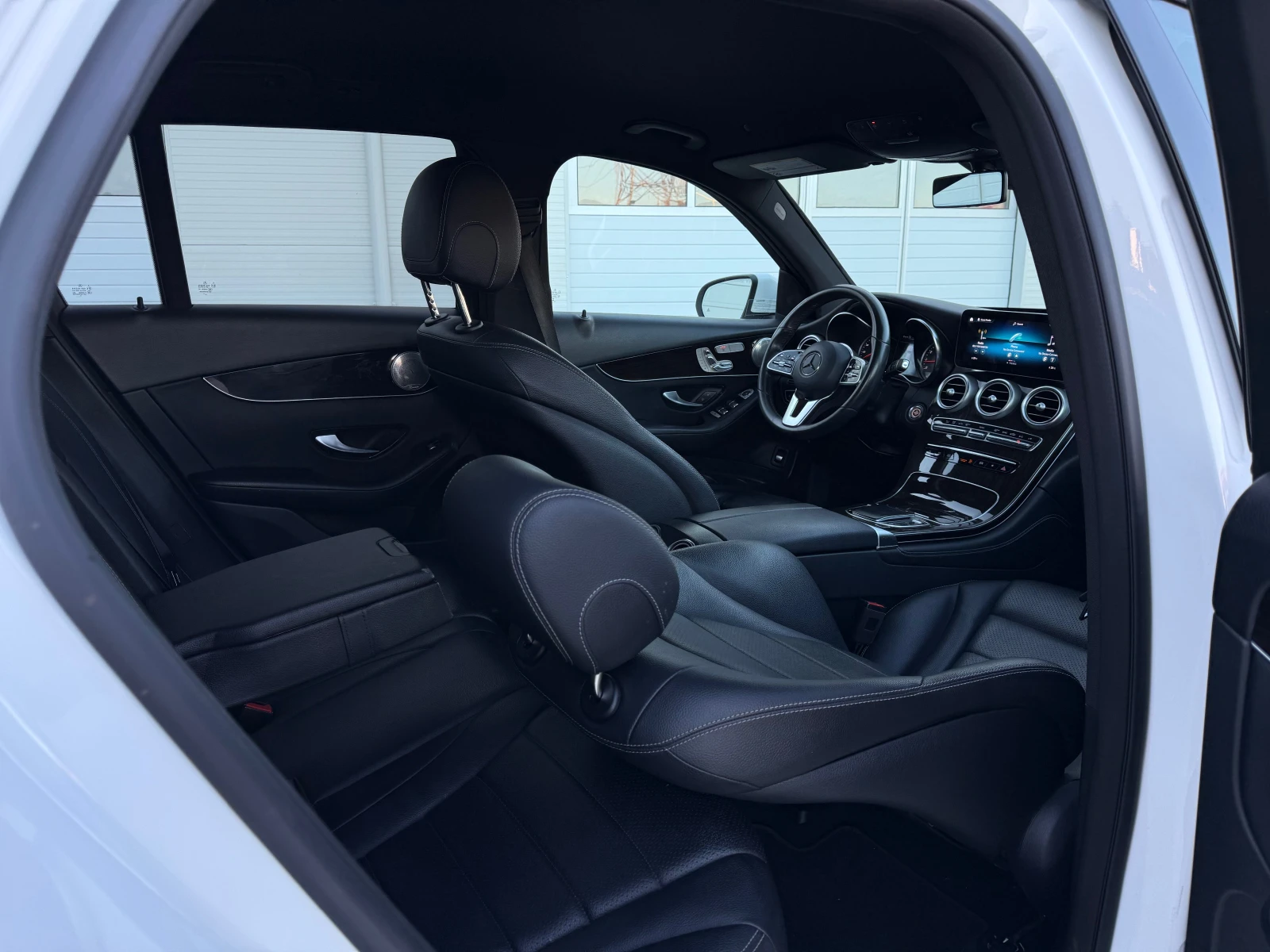 Mercedes-Benz GLC 300 Face* 4 Matic* LED, снимка 15 - Автомобили и джипове - 52666609