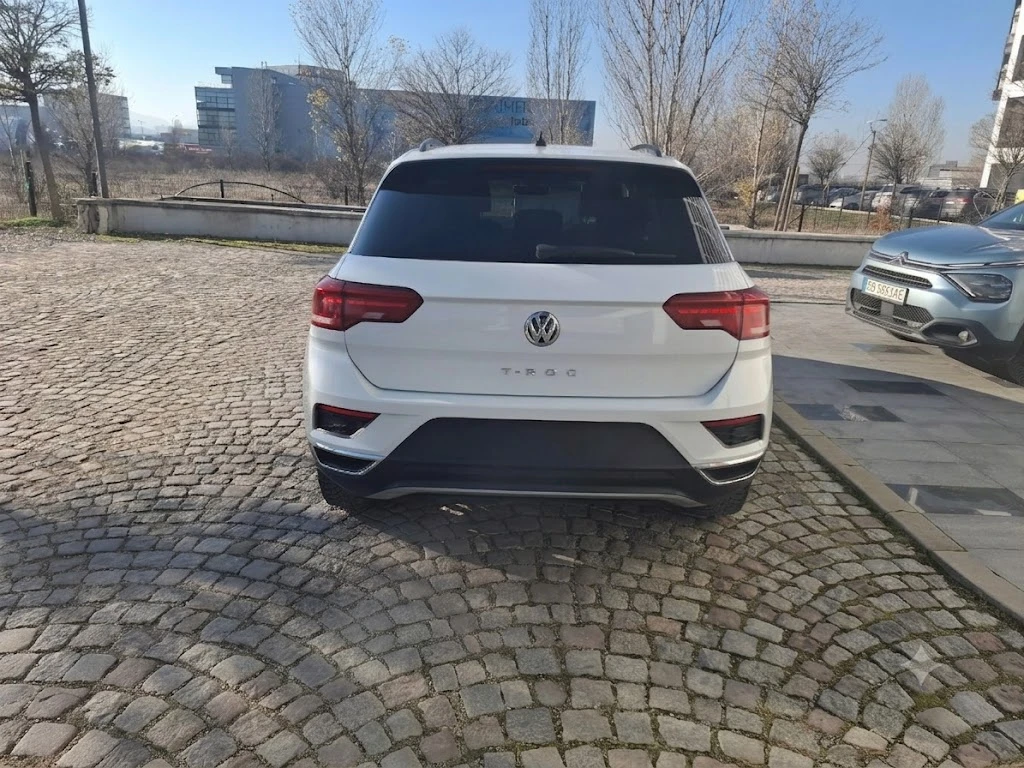 VW T-Roc 1.6 TDI, снимка 6 - Автомобили и джипове - 55023461