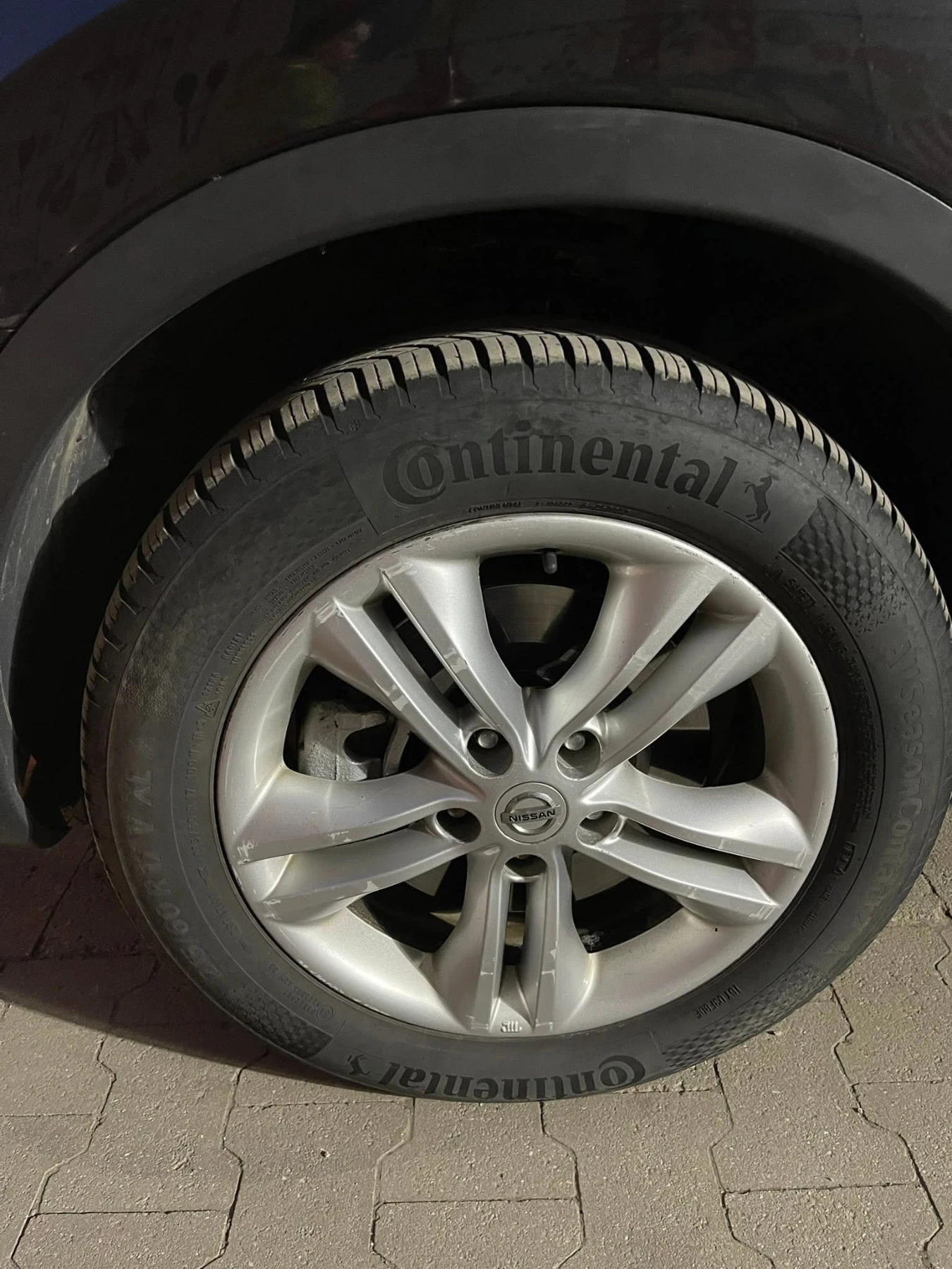 Nissan Qashqai, снимка 8 - Автомобили и джипове - 53829952