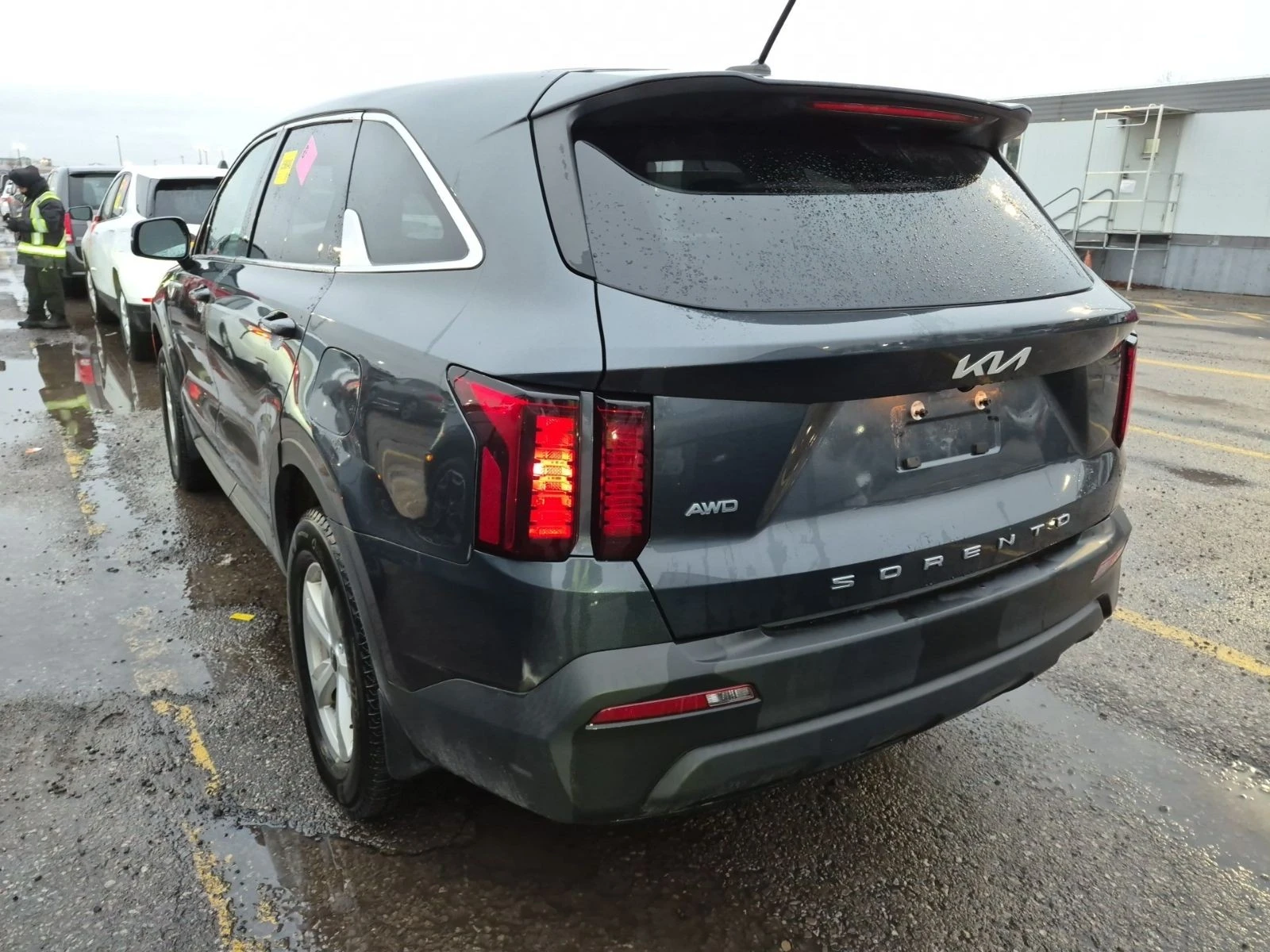 Kia Sorento LX+ АВТО КРЕДИТ, снимка 4 - Автомобили и джипове - 53950013