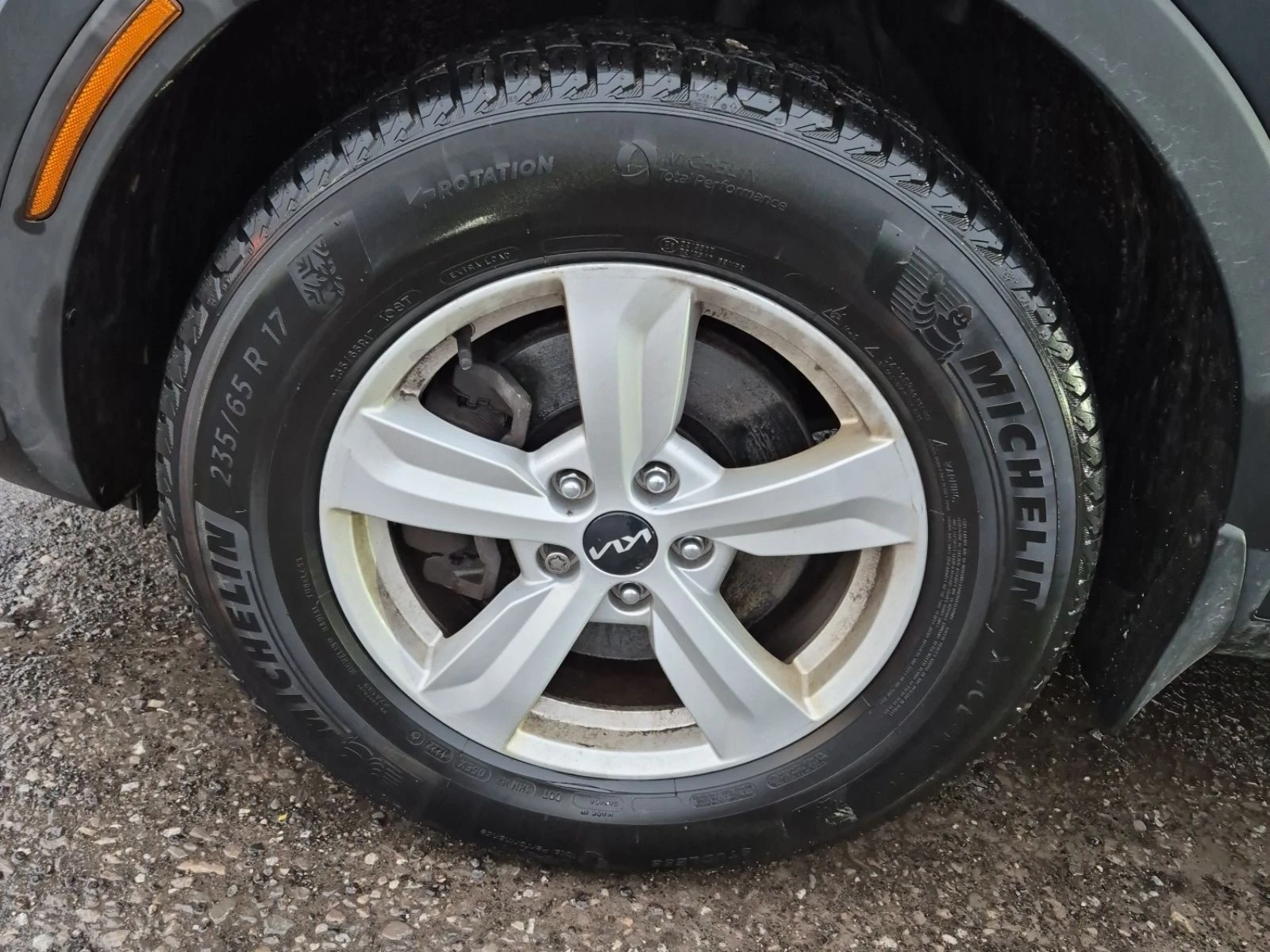 Kia Sorento LX+ АВТО КРЕДИТ, снимка 9 - Автомобили и джипове - 53950013