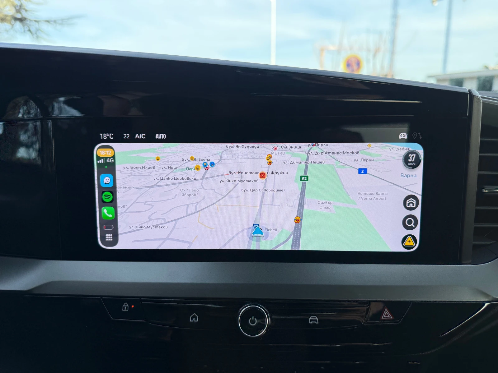 Opel Mokka 4000km///New Model 2025///Във Гаранция///, снимка 13 - Автомобили и джипове - 54230011