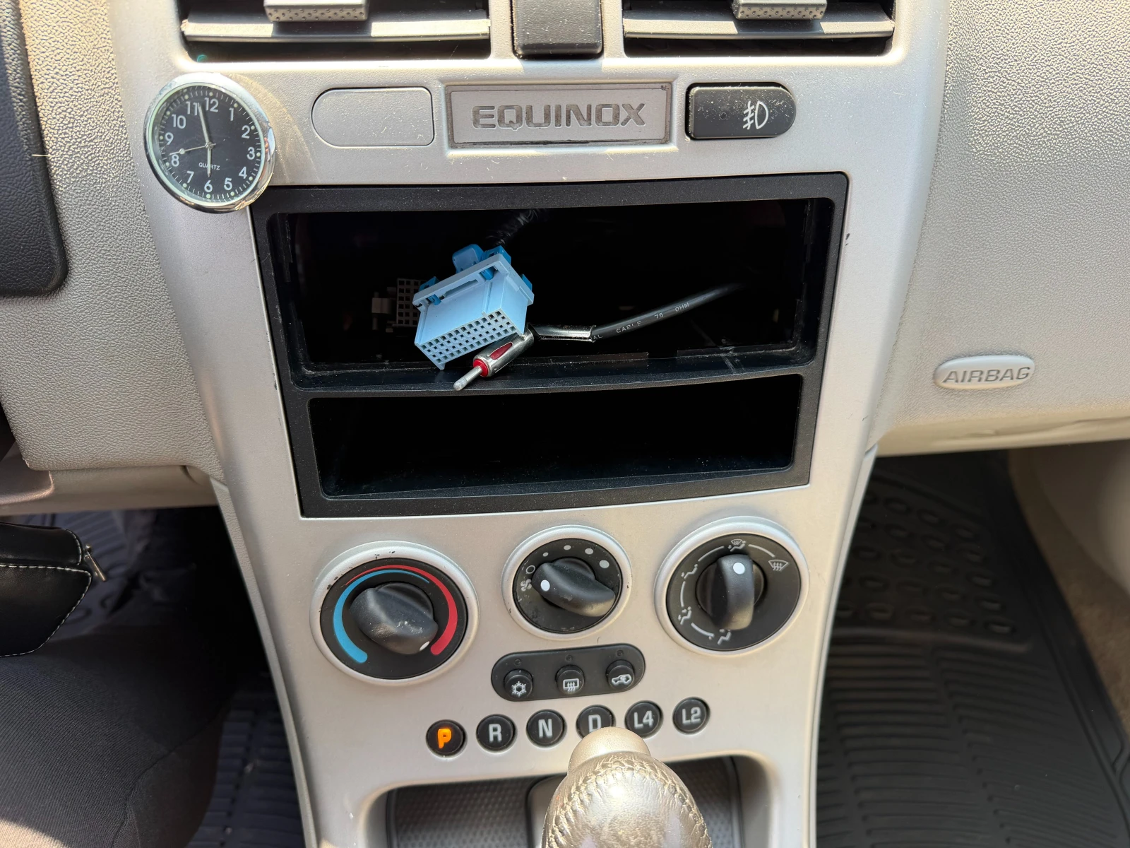 Chevrolet Equinox LT AWD Auto 3.4i V6 � ��� / ���� / � ������� | Mobile.bg � ����������� 15