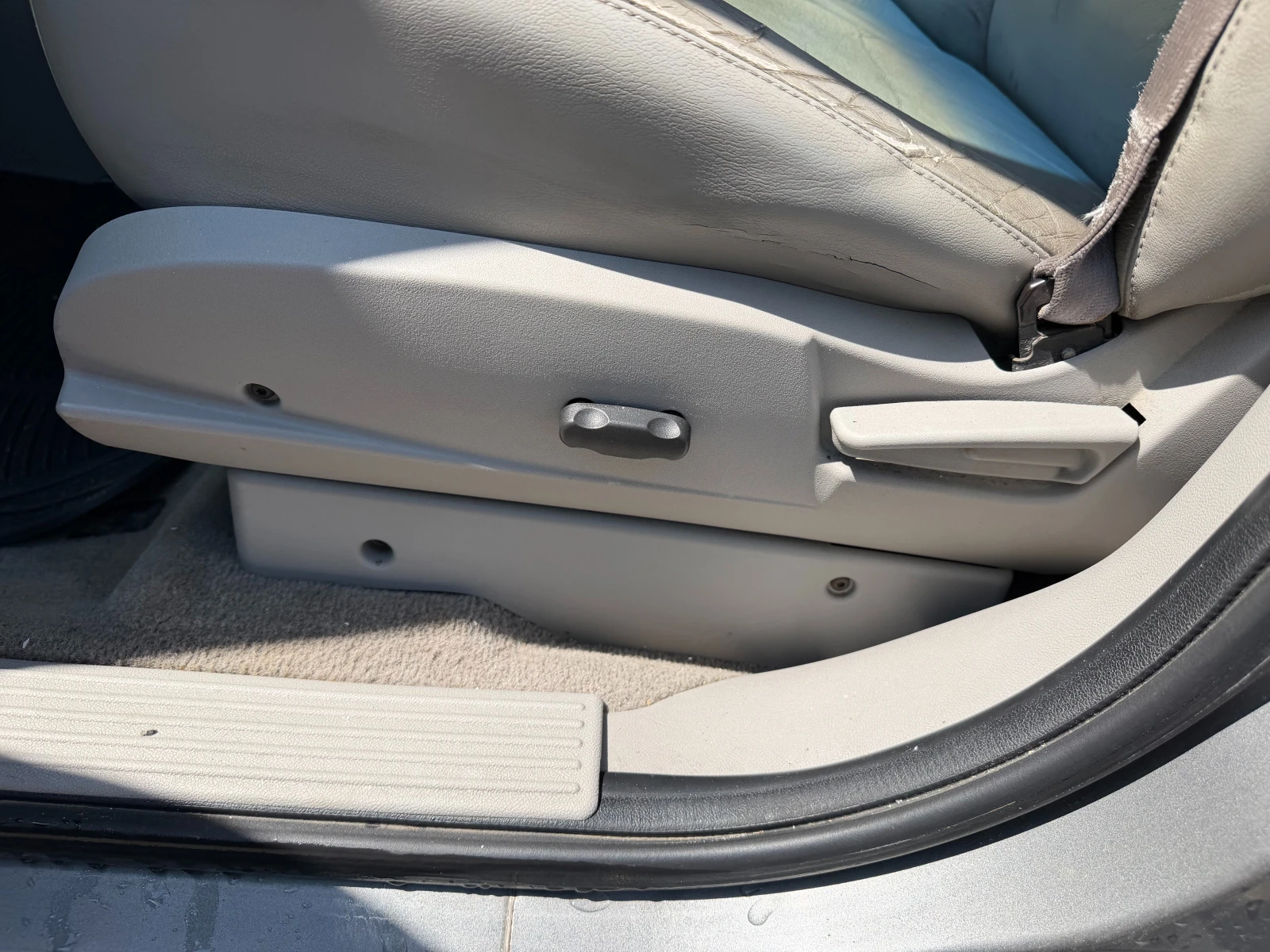 Chevrolet Equinox LT AWD Auto 3.4i V6 � ��� / ���� / � ������� | Mobile.bg � ����������� 13