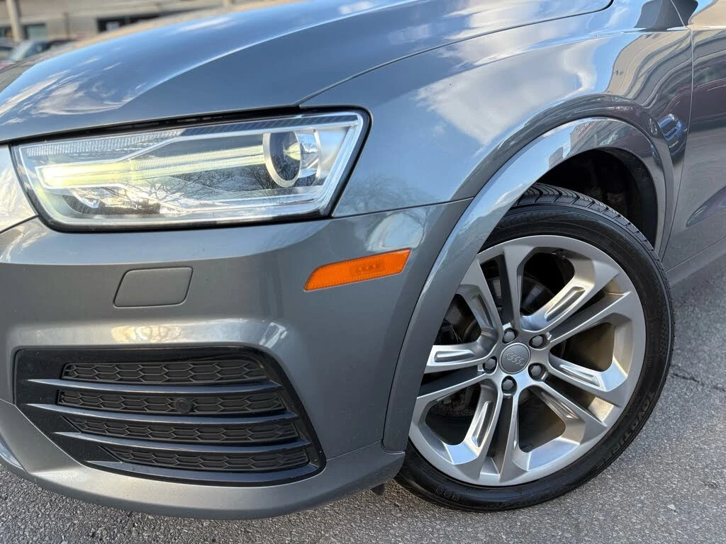 Audi Q3 2.0 TFSI quattro* АвтоКредит* (Цена до БГ) , снимка 4 - Автомобили и джипове - 54372287