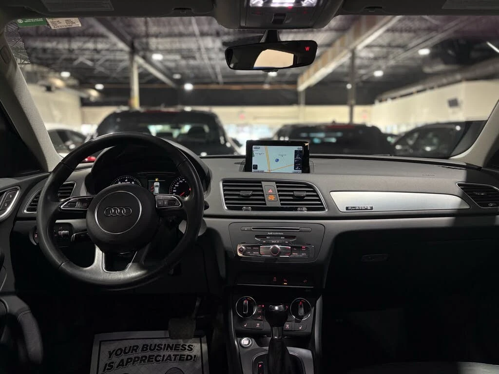 Audi Q3 2.0 TFSI quattro* АвтоКредит* (Цена до БГ) , снимка 13 - Автомобили и джипове - 54372287