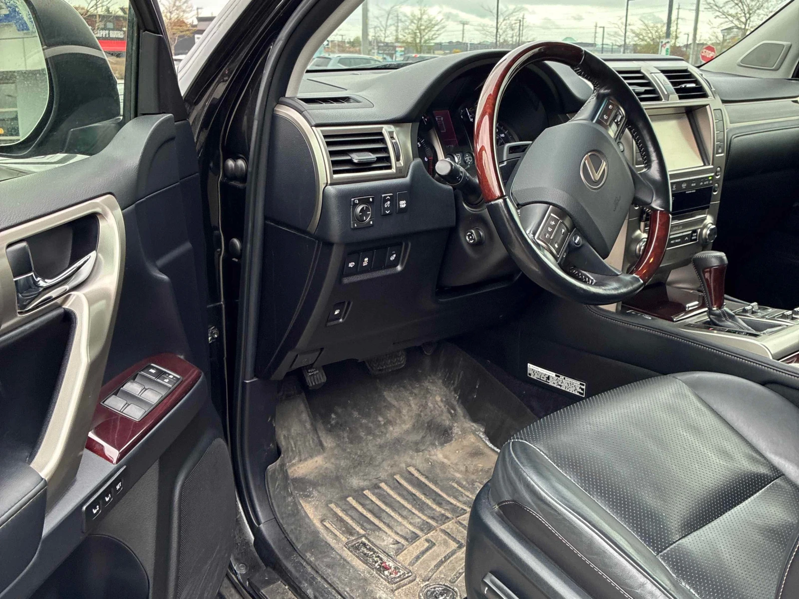 Lexus GX 460 * * CARFAX * * АВТО КРЕДИТ * * , снимка 6 - Автомобили и джипове - 54569131