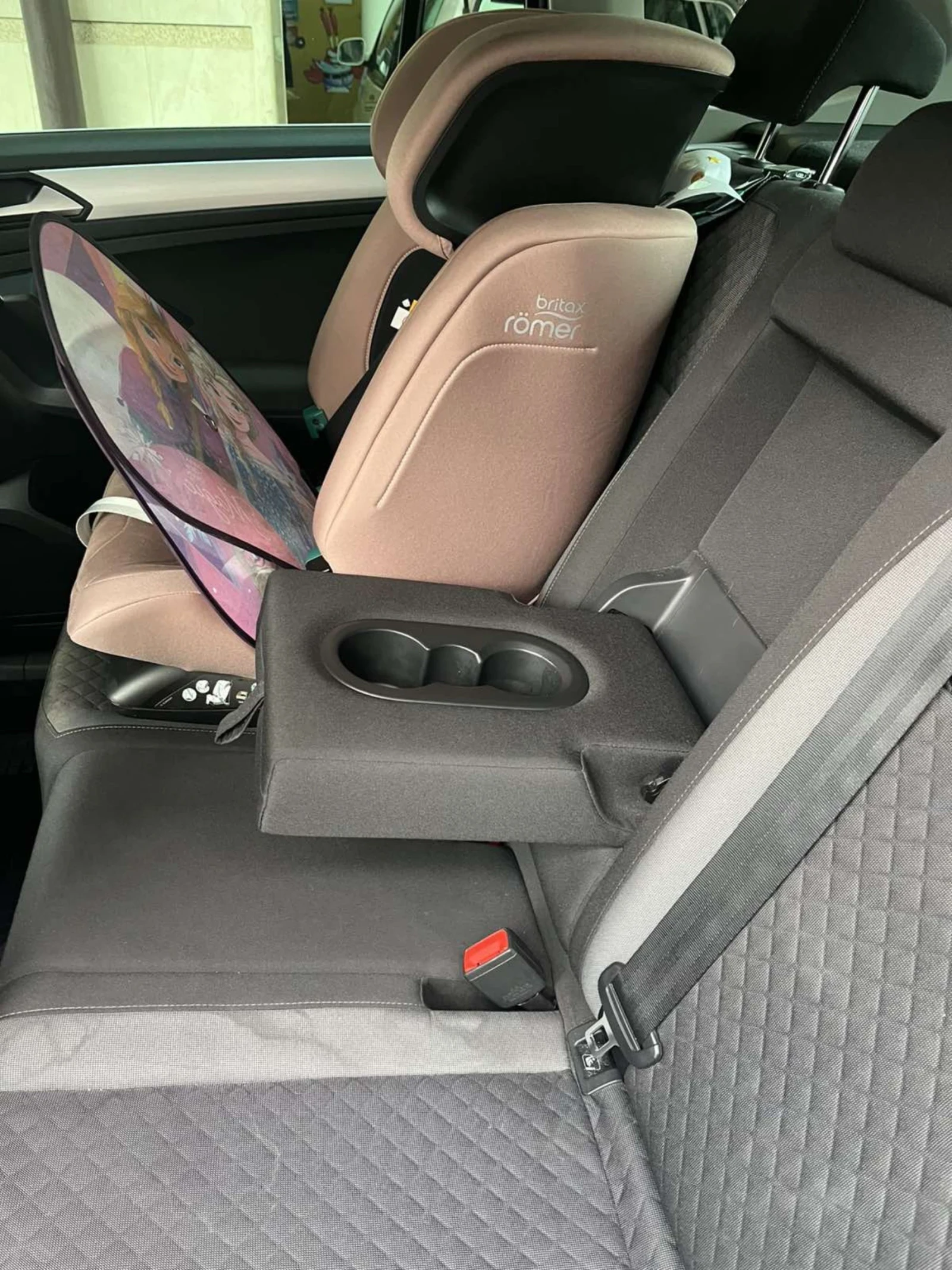 VW Tiguan TSI 2.0 190 к.с., снимка 8 - Автомобили и джипове - 54635306