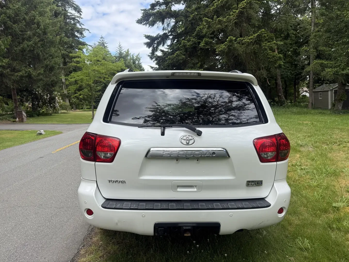 Toyota Sequoia 5.7* V8* PLATINUM* ПОДГРЕВ* ОБДУХВАНЕ* КАМЕРА* JBL, снимка 6 - Автомобили и джипове - 55103345