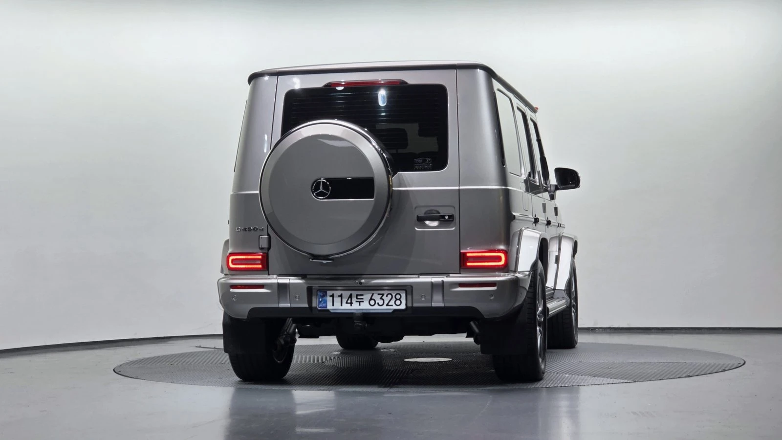 Mercedes-Benz G 450 ЛЮК* 360* KEYLESS* ПОДГРЕВ ВОЛАН* КРАЙНА ЦЕНА, снимка 4 - Автомобили и джипове - 55276554