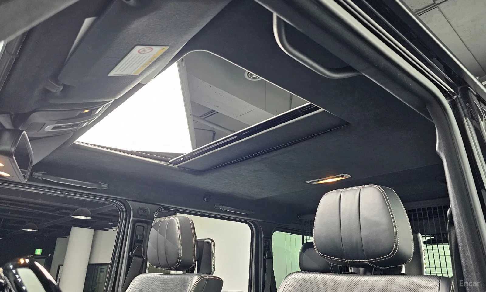 Mercedes-Benz G 63 AMG PROVERKA NA MQSTO* TOP CENA* UNIKAT* , снимка 15 - Автомобили и джипове - 55612019