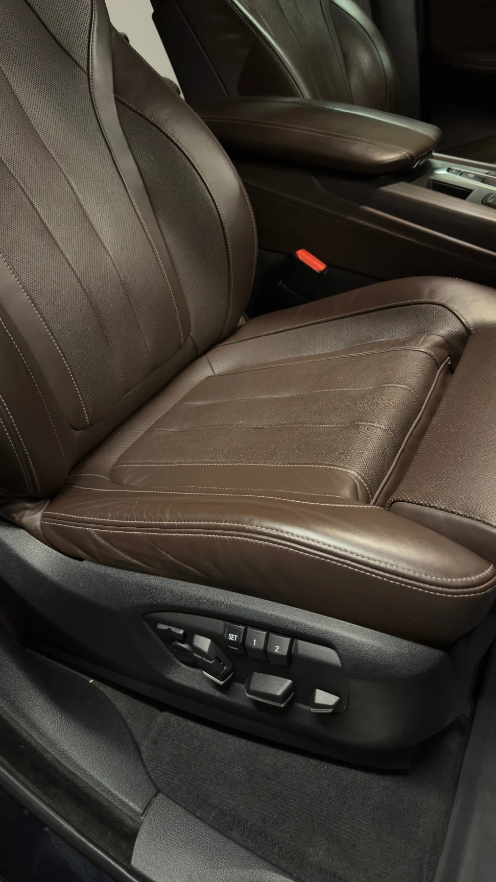 BMW X5 М50d FULL 6+ 1 места, снимка 8 - Автомобили и джипове - 56666716