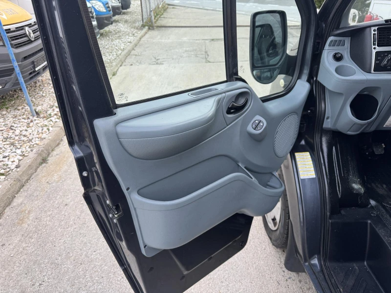 Ford Transit 2.2TDCI 115к.с.6-скорости, снимка 8 - Бусове и автобуси - 52728035