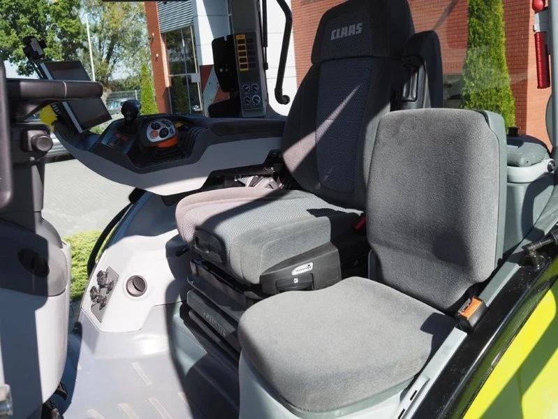 Трактор Claas  Axion 930 Cmatic Cebis ❗ 2024, снимка 12 - Селскостопанска техника - 56312582