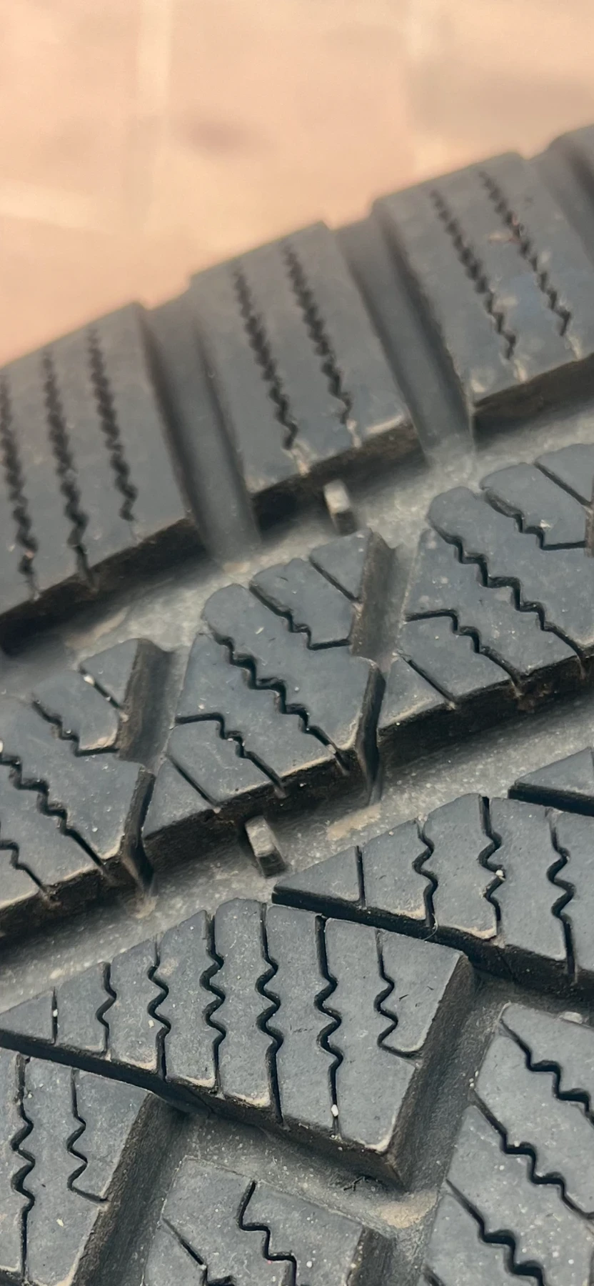  255/45R20 | Mobile.bg   8