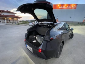 Tesla Model Y LONG RANGE НОВА, снимка 8