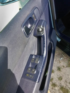 Audi A3 1.6    | Mobile.bg    12