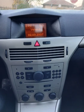 Opel Astra Топ състояние!!!1.3 CDTI Всички екстри , снимка 8