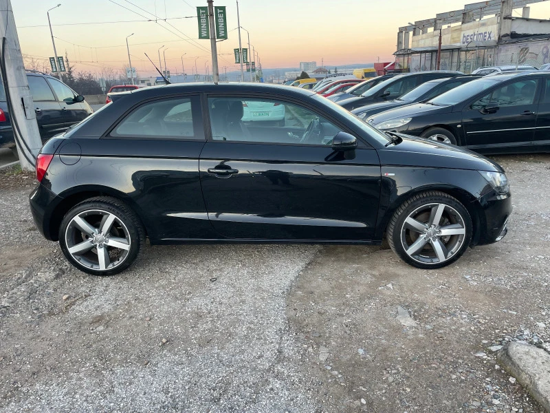 Audi A1 1.6TDI-NAVI-S-LINE, снимка 7 - Автомобили и джипове - 39121482