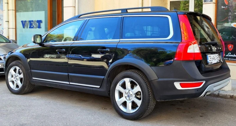 Volvo Xc70, снимка 6 - Автомобили и джипове - 46295848