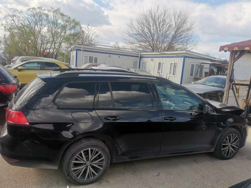 VW Golf 2.0 tdi, снимка 4 - Автомобили и джипове - 46527132