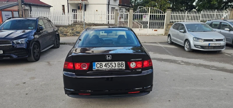 Honda Accord, снимка 5 - Автомобили и джипове - 47826966