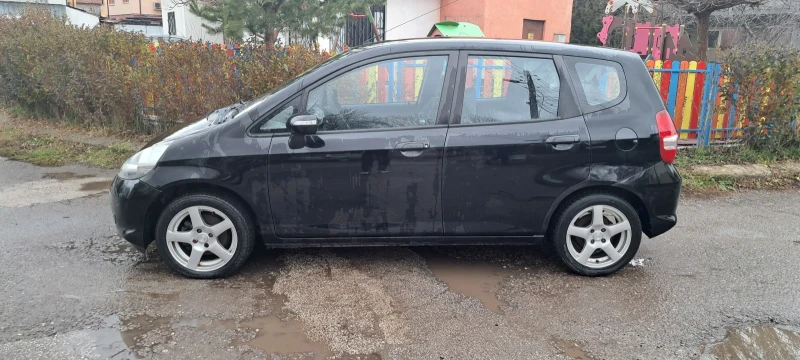 Honda Jazz, снимка 3 - Автомобили и джипове - 48456790