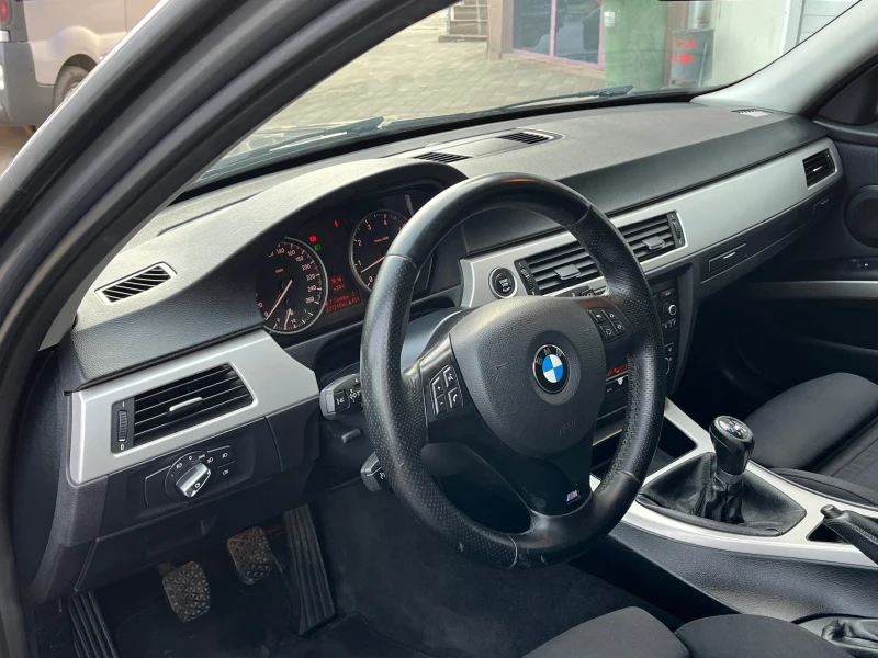 BMW 316 316i* FACELIFT, снимка 4 - Автомобили и джипове - 48655208