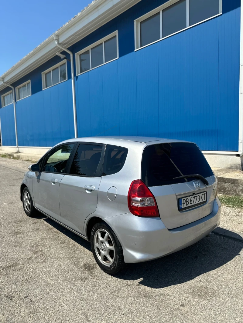 Honda Jazz 1.4i, снимка 4 - Автомобили и джипове - 52523272