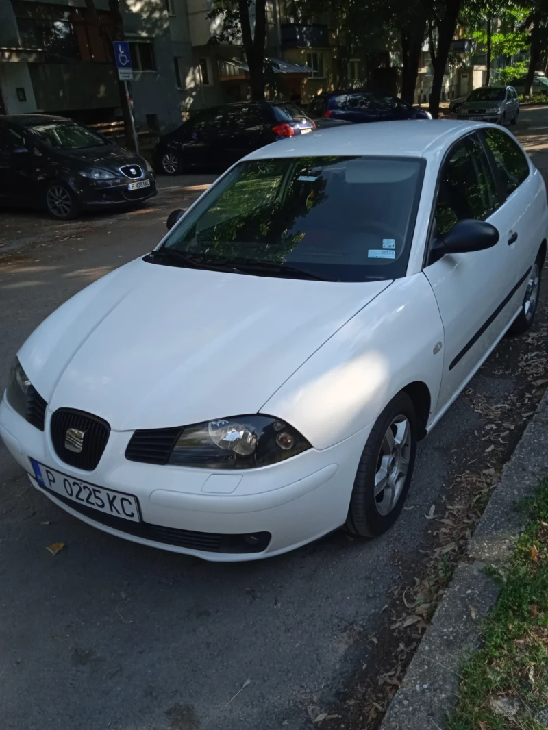 Seat Ibiza 1.9, снимка 4 - Автомобили и джипове - 52011586