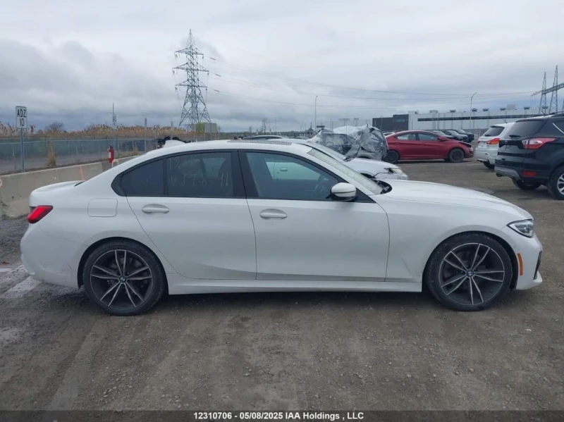 BMW 330 * XDRIVE * CARFAX * БЕЗ ПЪРВОНАЧАЛНА ВНОСКА, снимка 13 - Автомобили и джипове - 52735214