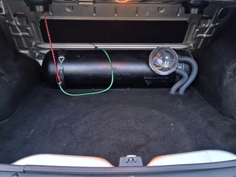 Dacia Logan, снимка 2 - Автомобили и джипове - 52880091