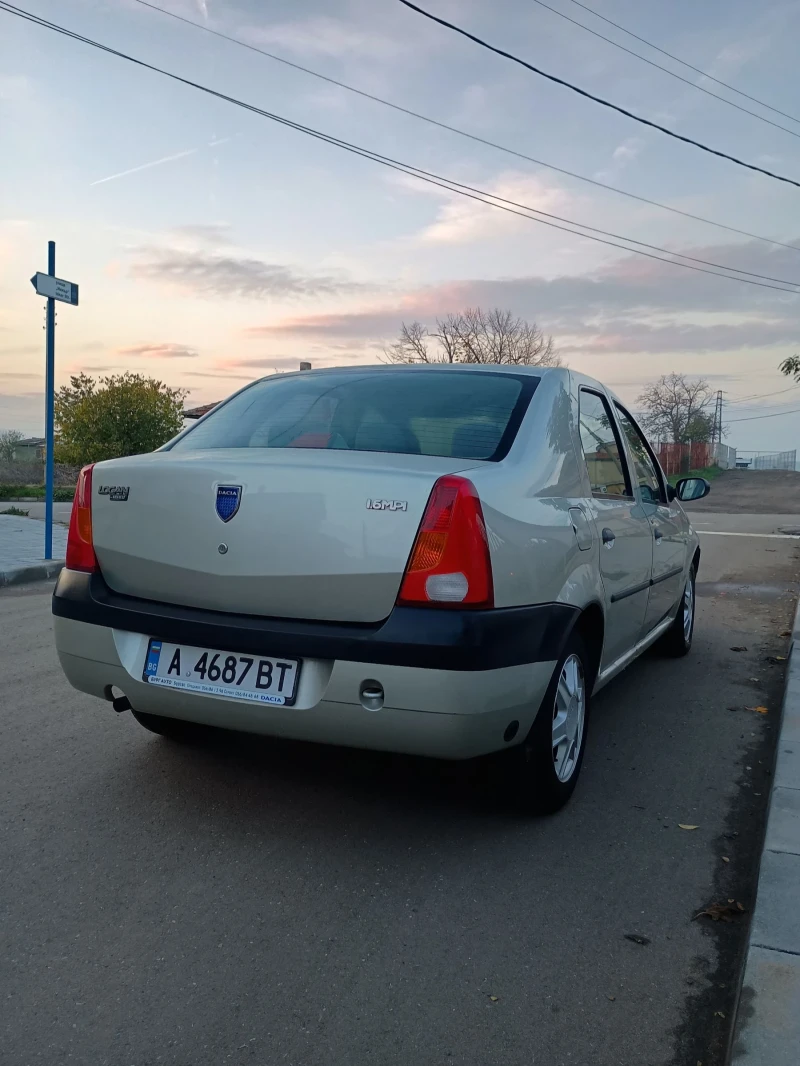 Dacia Logan, снимка 11 - Автомобили и джипове - 52880091