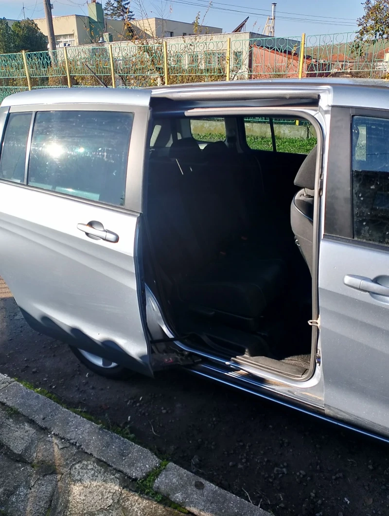 Mazda 5, снимка 8 - Автомобили и джипове - 52832954