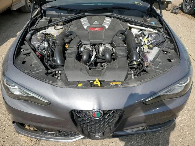 Alfa Romeo Giulia QUADRIFOGLIO, снимка 11 - Автомобили и джипове - 47322443