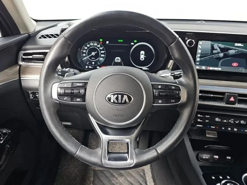 Kia K5, снимка 12 - Автомобили и джипове - 56688151