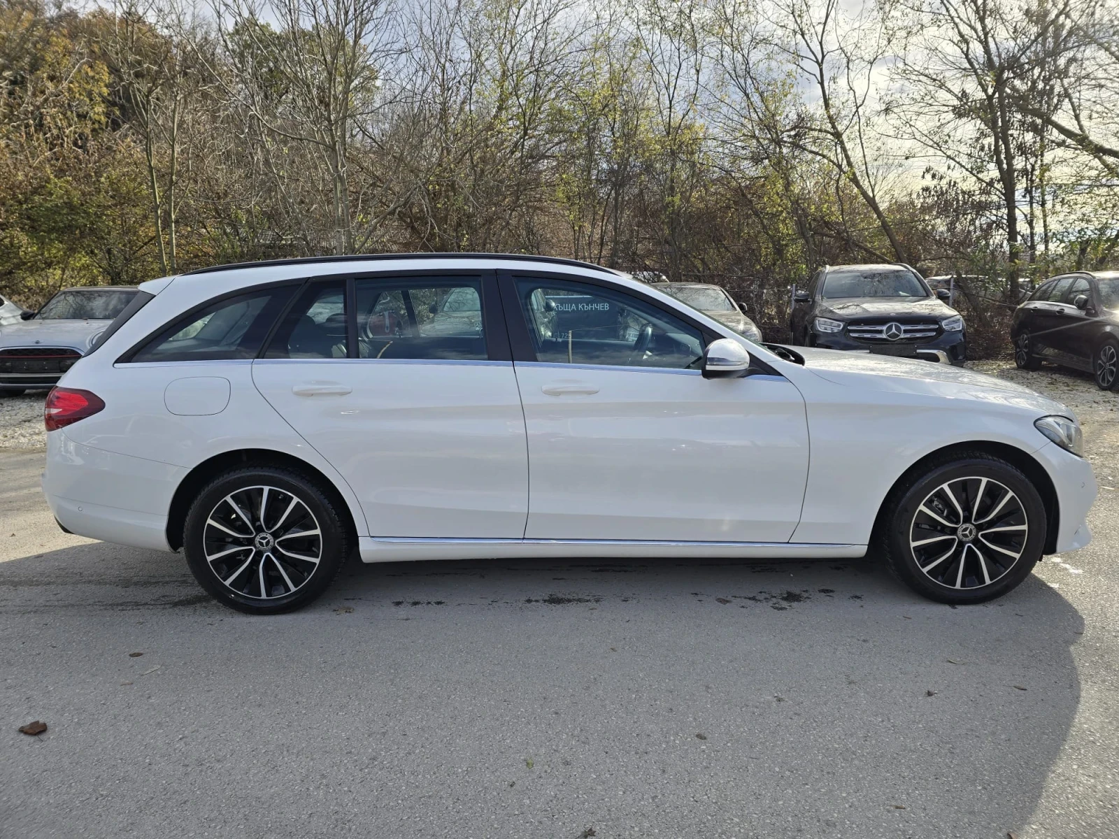 Mercedes-Benz C 220 4matic 194k.c. Facelift Топ състояние - изображение 8