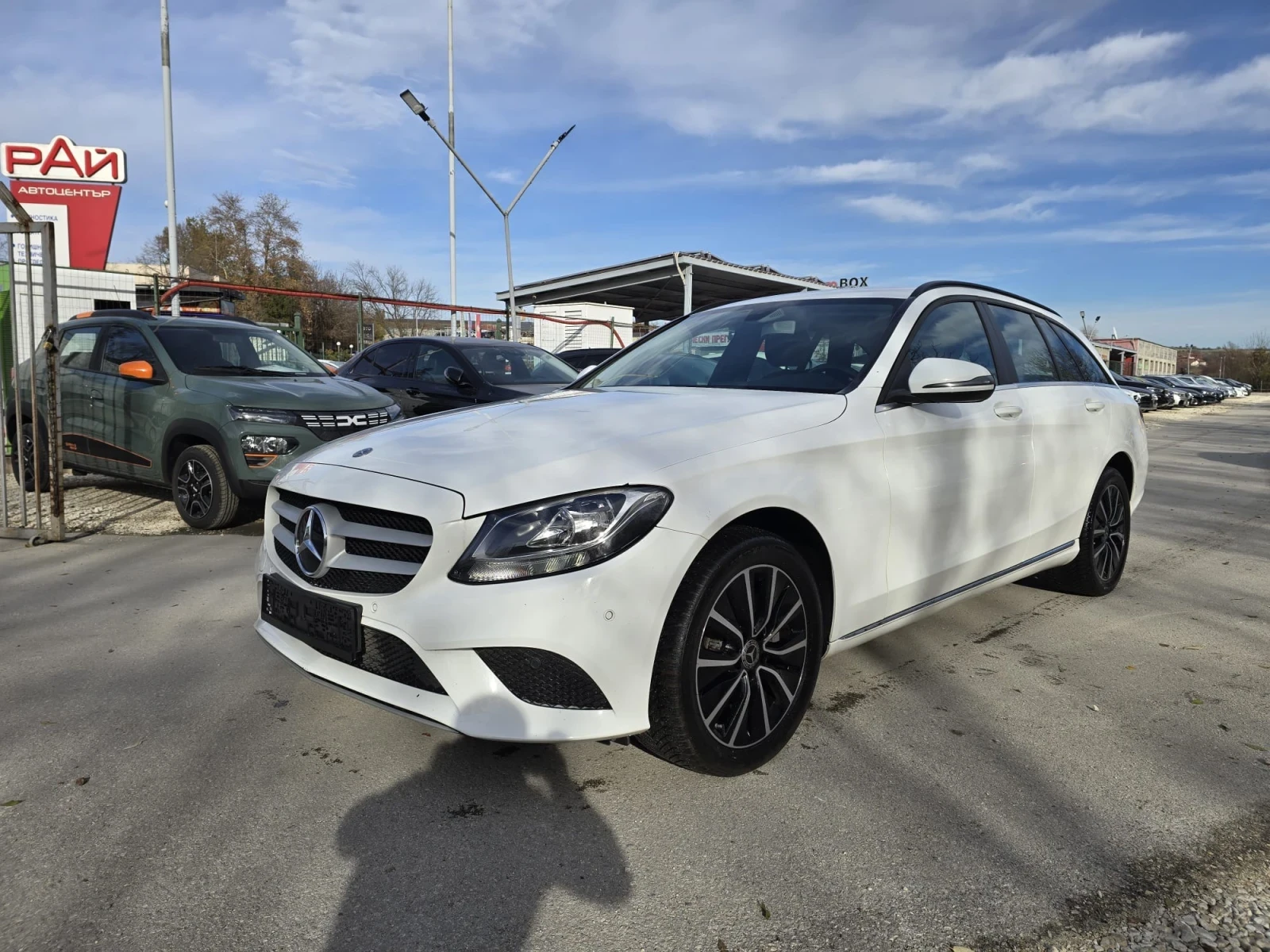 Mercedes-Benz C 220 4matic 194k.c. Facelift Топ състояние - [1] 