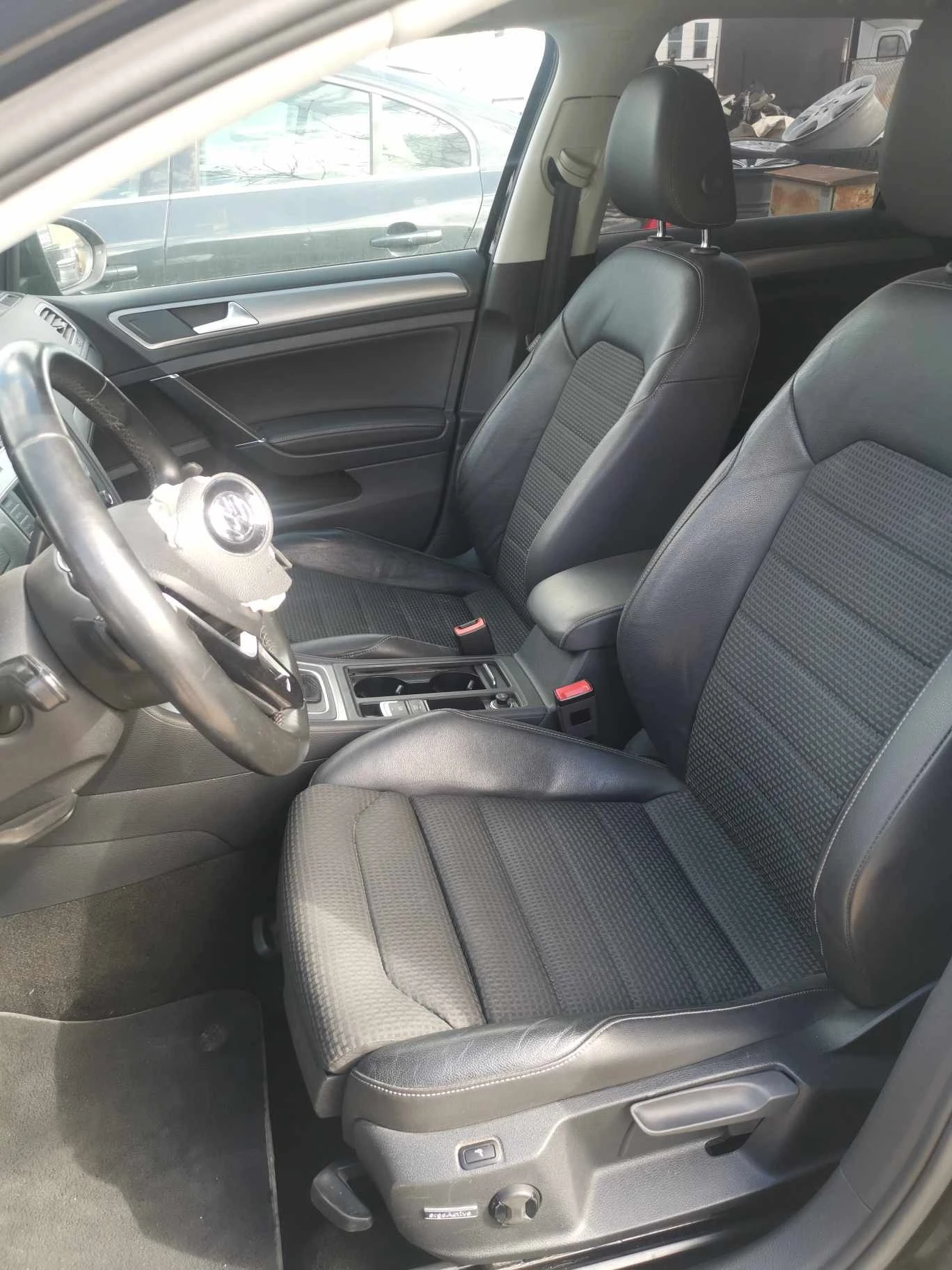 VW Golf 2.0 tdi | Mobile.bg — изображение 12
