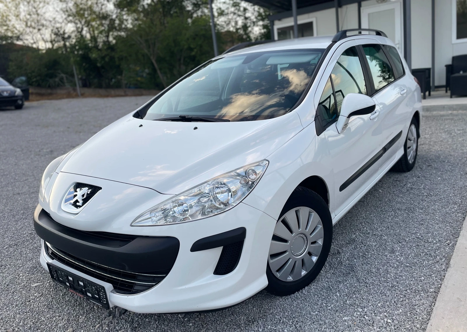 Peugeot 308 1.6HDI* 6 скорости* АВТОПИЛОТ - изображение 3