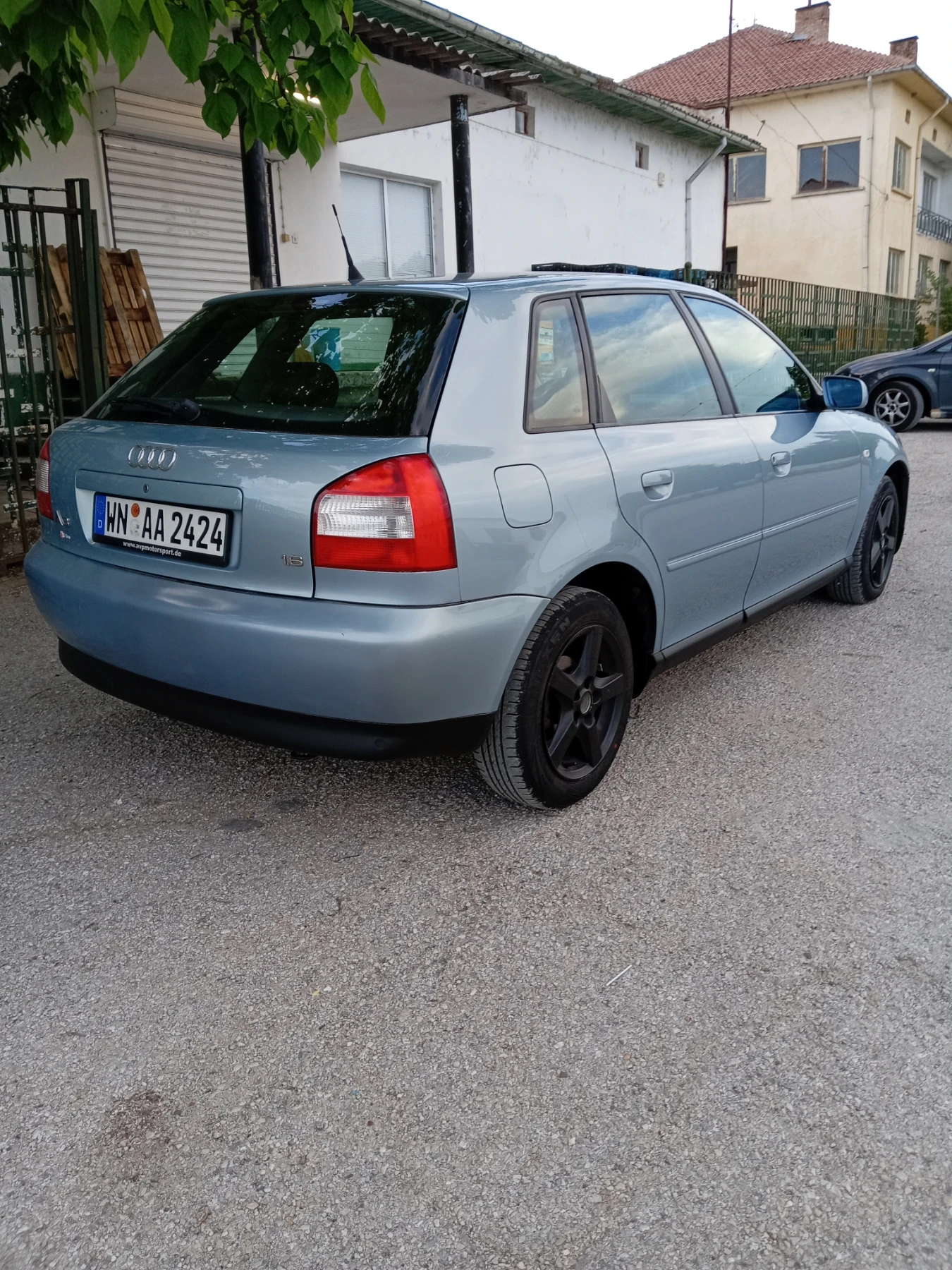 Audi A3 1.6 Бензин Автоматик  - изображение 4