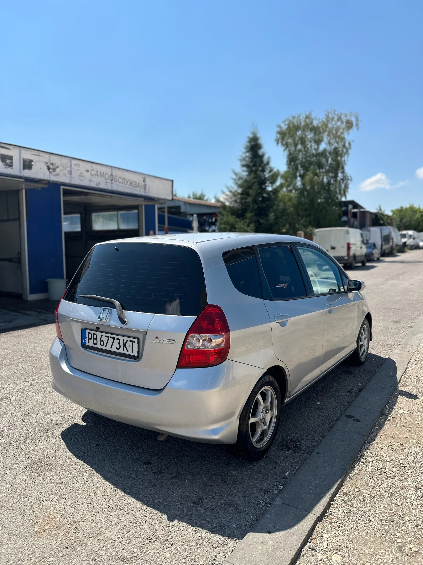Honda Jazz 1.4i - изображение 3